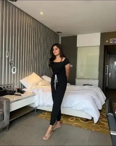 Amber Call Girl Service