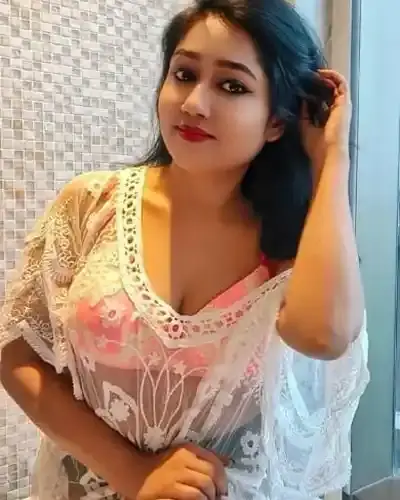 Escort Amber